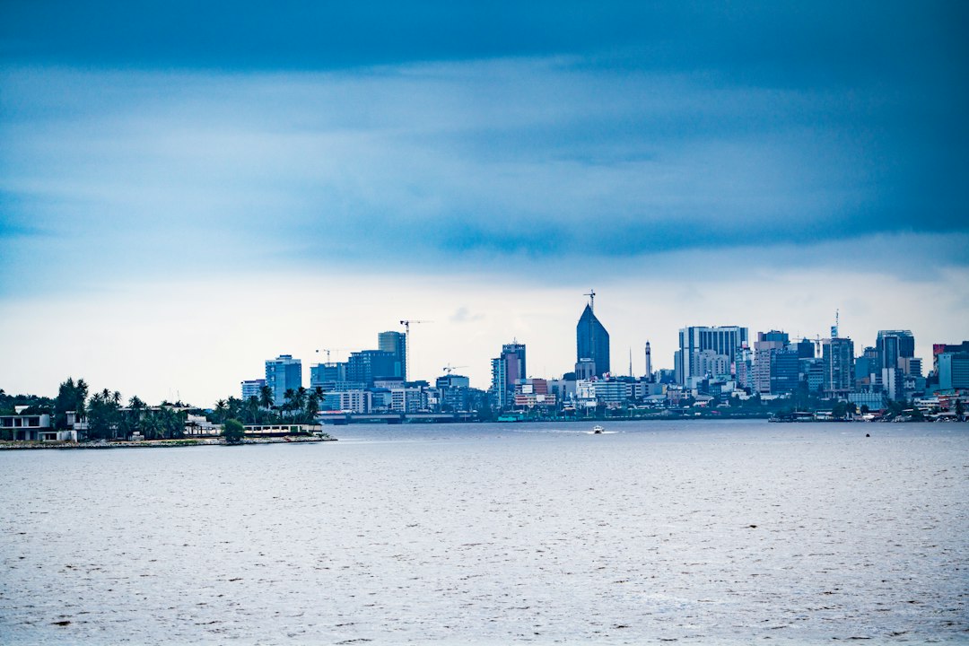 Droit des affaires en Côte d’Ivoire : ce que les investisseurs doivent savoir